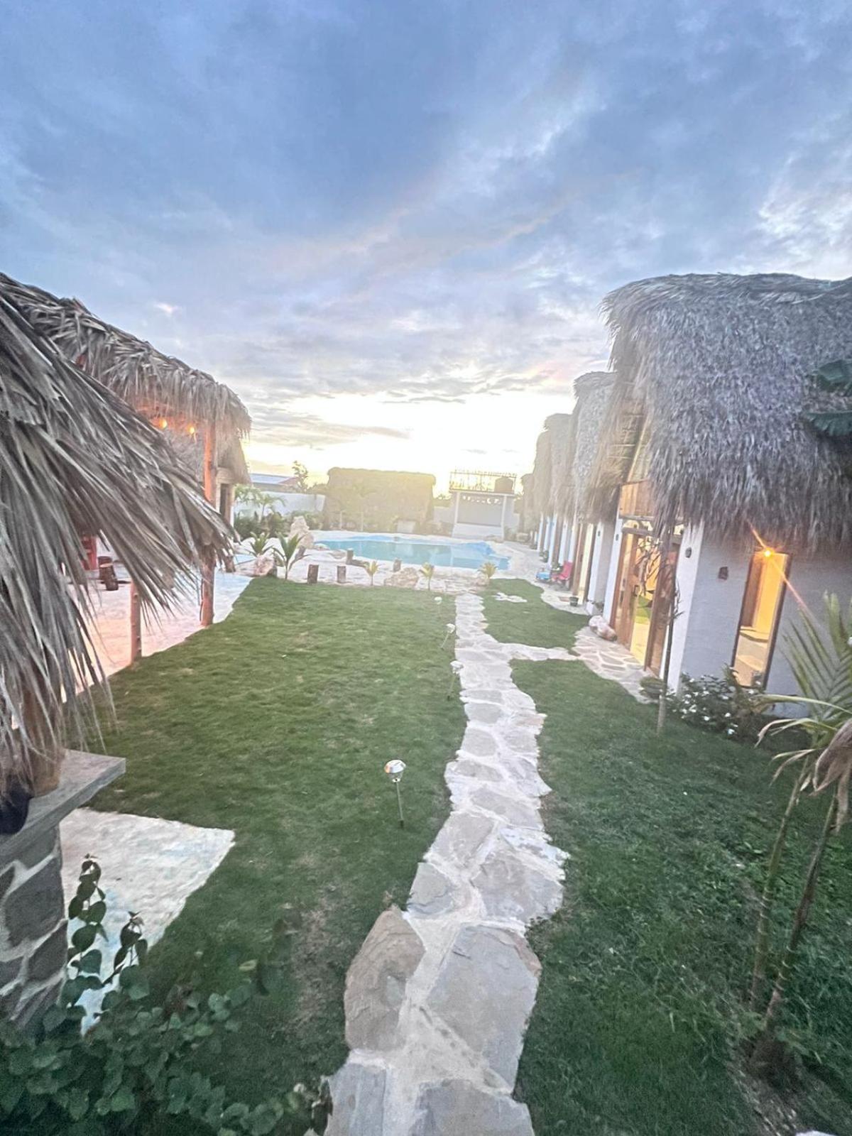 Blue Beach Eco-Hotel By Sanfabini Баяхибе Екстериор снимка